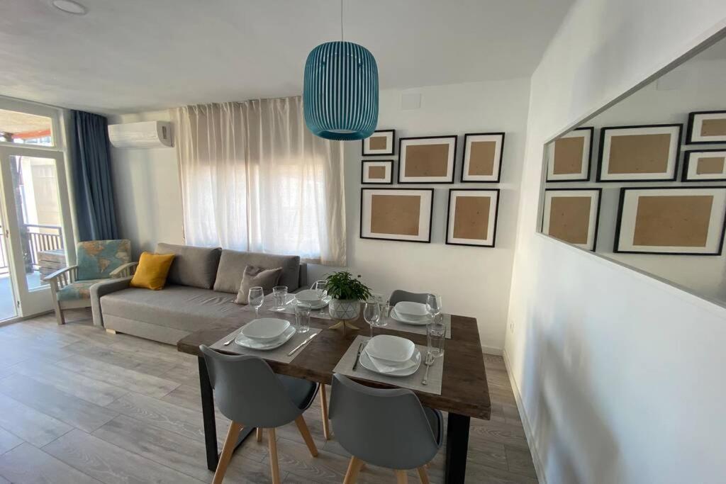 Апартаменты Amplio Apartamento Seaview Салоу Экстерьер фото